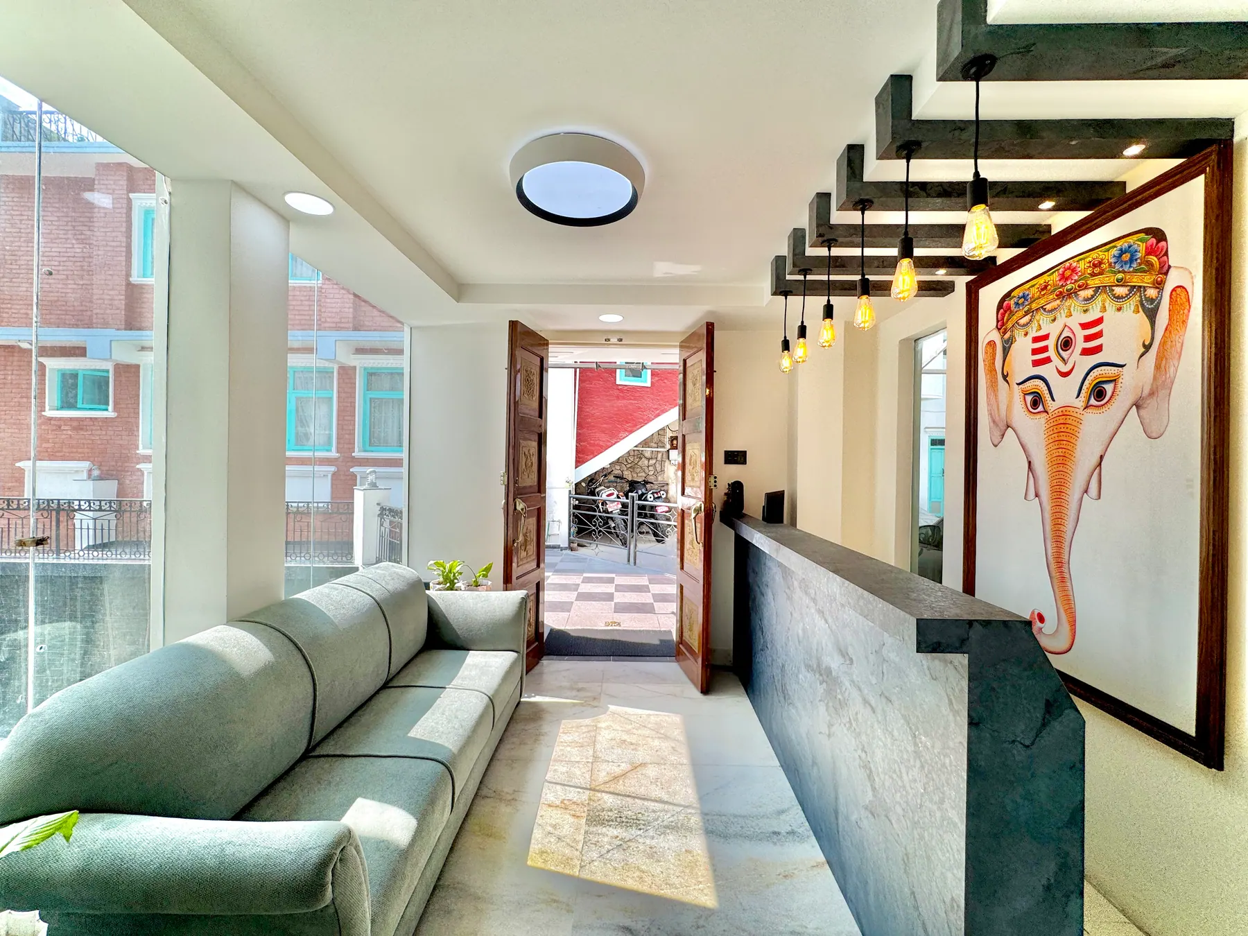 Shared outdoor area at Pulukisi Residence